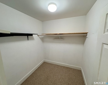 565 Sylvan Avenue - Photo Thumbnail 7