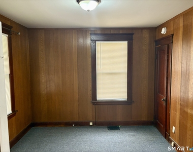 565 Sylvan Avenue - Photo Thumbnail 4