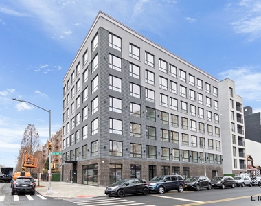 333 Linden Blvd - Photo Thumbnail 14