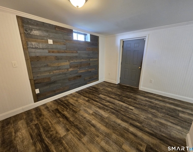 24 Pearl Street - Photo Thumbnail 31