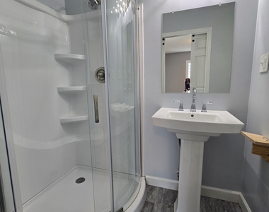 24 Pearl Street - Photo Thumbnail 22