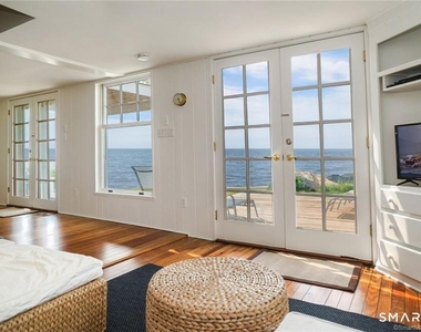 43 Soundview Avenue - Photo Thumbnail 12
