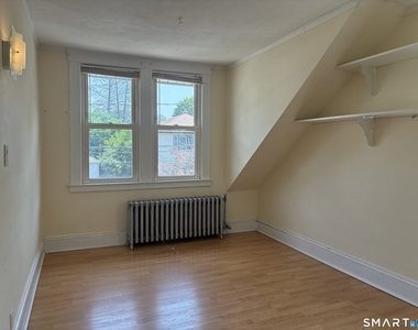 51 Nesbit Avenue - Photo Thumbnail 9
