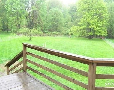 335 Greens Farms Road - Photo Thumbnail 10