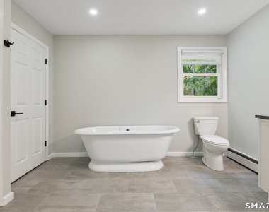 85 Michael Drive - Photo Thumbnail 19