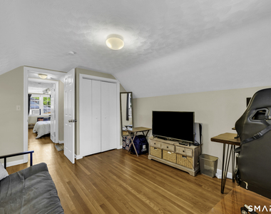 9 Sam Street - Photo Thumbnail 24