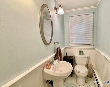 67 Whapley Road - Photo Thumbnail 12