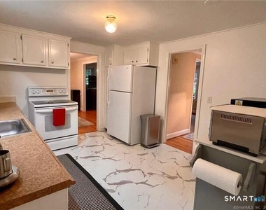 67 Whapley Road - Photo Thumbnail 10