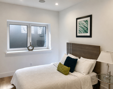 87 Rogers Avenue - Photo Thumbnail 11