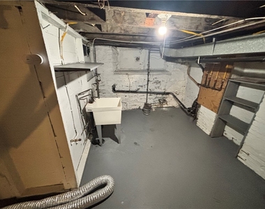 612 E 18th St - Photo Thumbnail 16