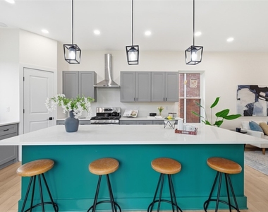 1361 Hawthorne St - Photo Thumbnail 8