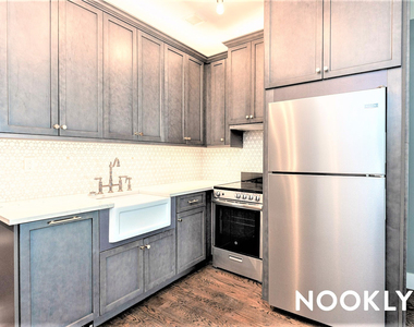 187 Kent Avenue - Photo Thumbnail 5