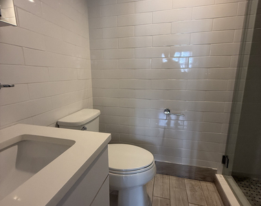 219 East 69th Street - Photo Thumbnail 8