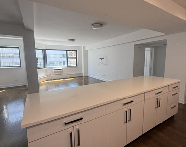 219 East 69th Street - Photo Thumbnail 19