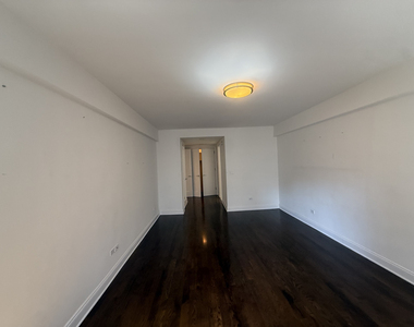 219 East 69th Street - Photo Thumbnail 18