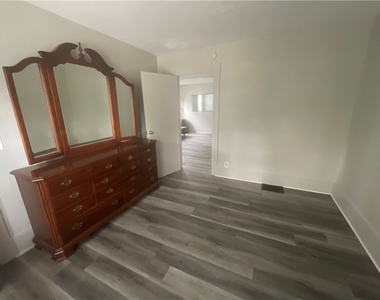 99 Belmont (upper) Street - Photo Thumbnail 8