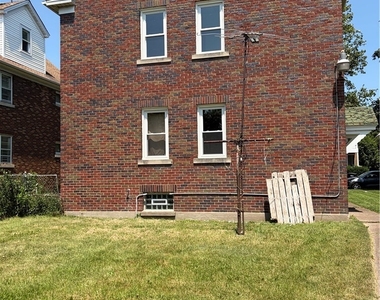 1761 Welch Avenue - Photo Thumbnail 2