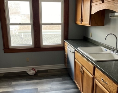 4329 S Buffalo Street - Photo Thumbnail 8