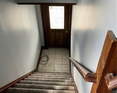 4329 S Buffalo Street - Photo Thumbnail 2