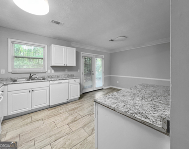 6355 Peppermill Lane - Photo Thumbnail 6