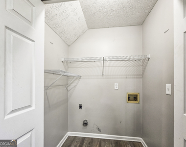768 Wilkes Drive - Photo Thumbnail 7