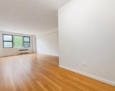 6645 Broadway - Photo Thumbnail 2
