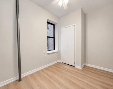 3415 Broadway - Photo Thumbnail 8
