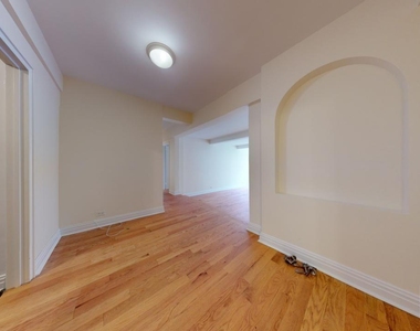 East 56th Street - Photo Thumbnail 12