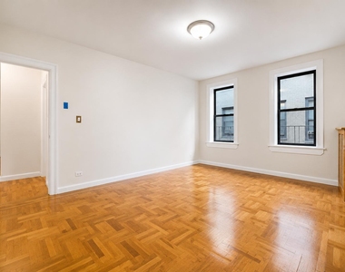 1803 Riverside Drive - Photo Thumbnail 2