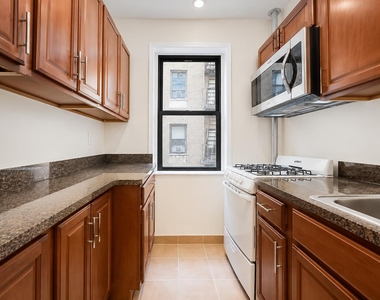 567 Fort Washington Avenue - Photo Thumbnail 7