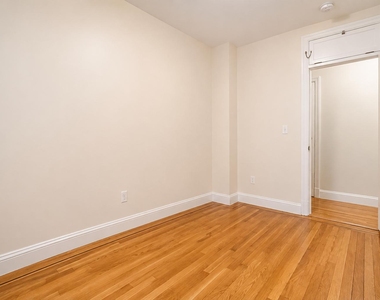 567 Fort Washington Avenue - Photo Thumbnail 4