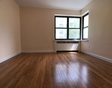 567 Fort Washington Avenue - Photo Thumbnail 12
