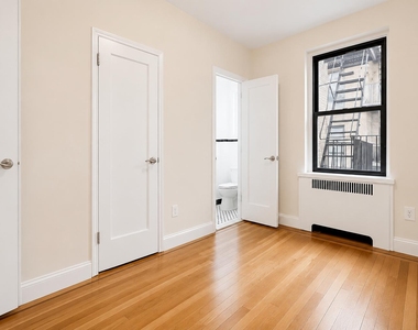 567 Fort Washington Avenue - Photo Thumbnail 3