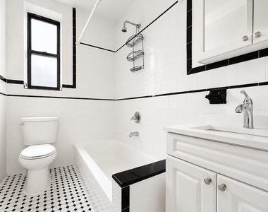 1803 Riverside Drive - Photo Thumbnail 9