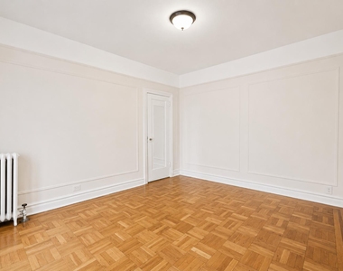 1803 Riverside Drive - Photo Thumbnail 6