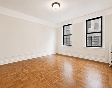 1803 Riverside Drive - Photo Thumbnail 4