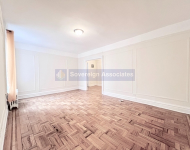 1803 Riverside Drive - Photo Thumbnail 2