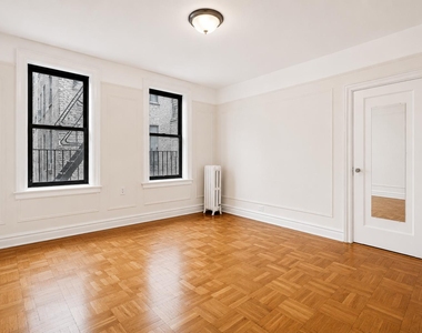 1803 Riverside Drive - Photo Thumbnail 5