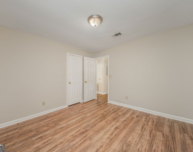 536 Loblolly Lane - Photo Thumbnail 16