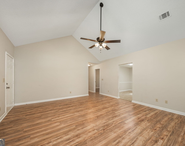 536 Loblolly Lane - Photo Thumbnail 7