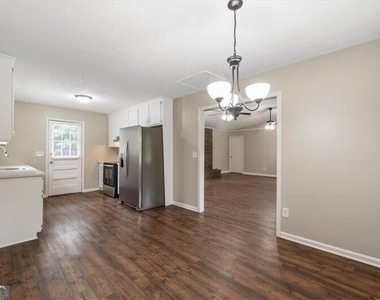 5146 Bramblewood Drive - Photo Thumbnail 14