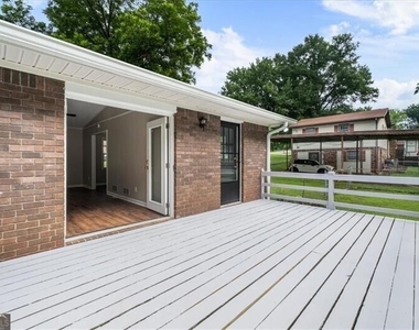 5146 Bramblewood Drive - Photo Thumbnail 31