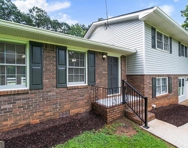 5146 Bramblewood Drive - Photo Thumbnail 4
