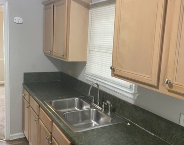 1589 Pinehurst Drive Sw - Photo Thumbnail 3