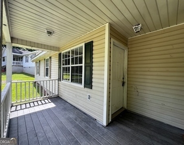 121 Village Lane - Photo Thumbnail 1
