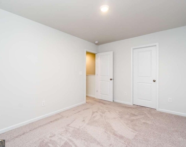 84 Founders Drive - Photo Thumbnail 14