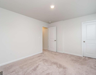 84 Founders Drive - Photo Thumbnail 17