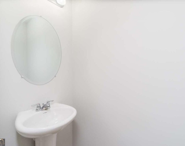 84 Founders Drive - Photo Thumbnail 12