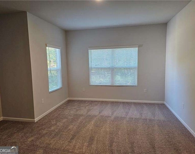 194 Green Love Lane - Photo Thumbnail 29