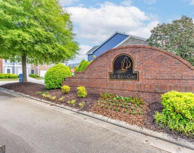 6604 Splashwater Drive - Photo Thumbnail 3